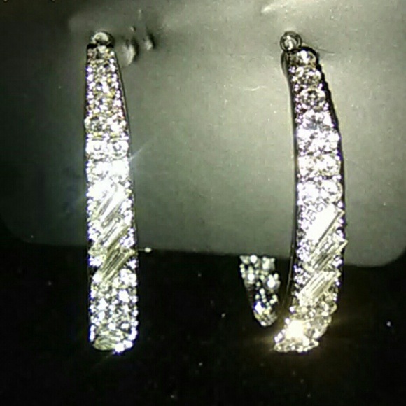 Jewelry - Silver Rhinestone Hoop Earrings